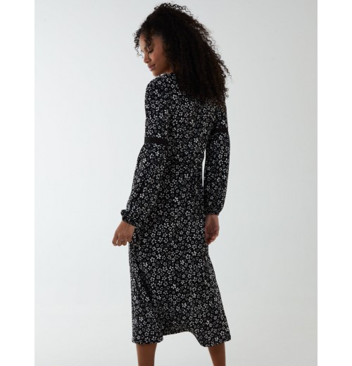 Lace Trimmed Midi Dress Lace Trimmed Midi Dress