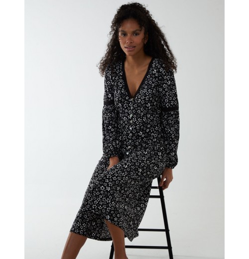 Lace Trimmed Midi Dress Lace Trimmed Midi Dress