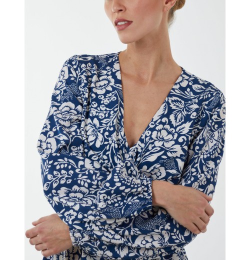 Ring Front Dress With Long Sleeve Ring Front Dress With Long Sleeve