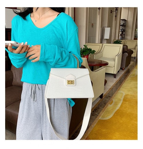 Teal Faux Leather Purse Teal Faux Leather Purse