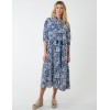 Manderin Collar Trapezed Dress With 3/4 Sleeves Manderin Collar Trapezed Dress With 3/4 Sleeves
