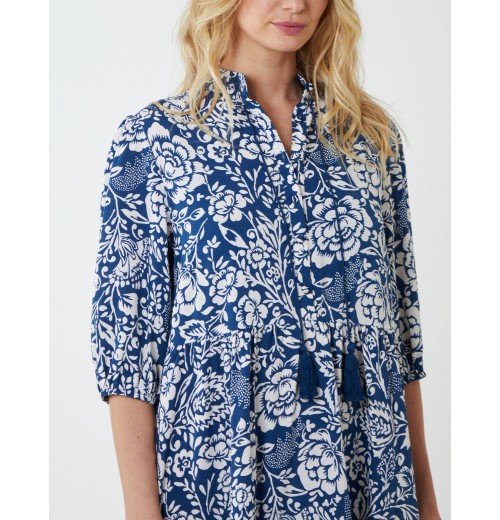 Manderin Collar Trapezed Dress With 3/4 Sleeves Manderin Collar Trapezed Dress With 3/4 Sleeves